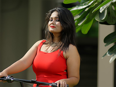 Saloni Call girls bangalore